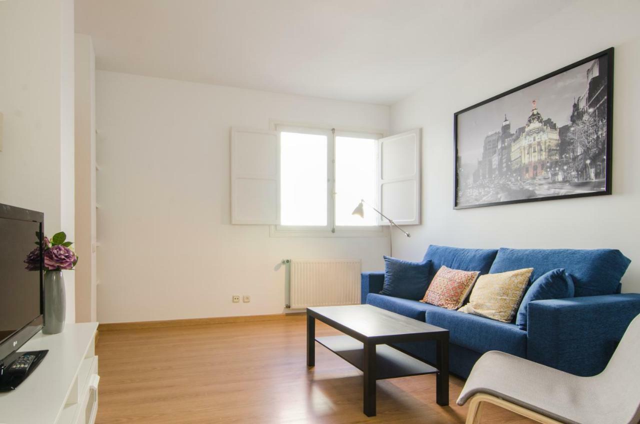 Apartamento Zorrilla, 25 *